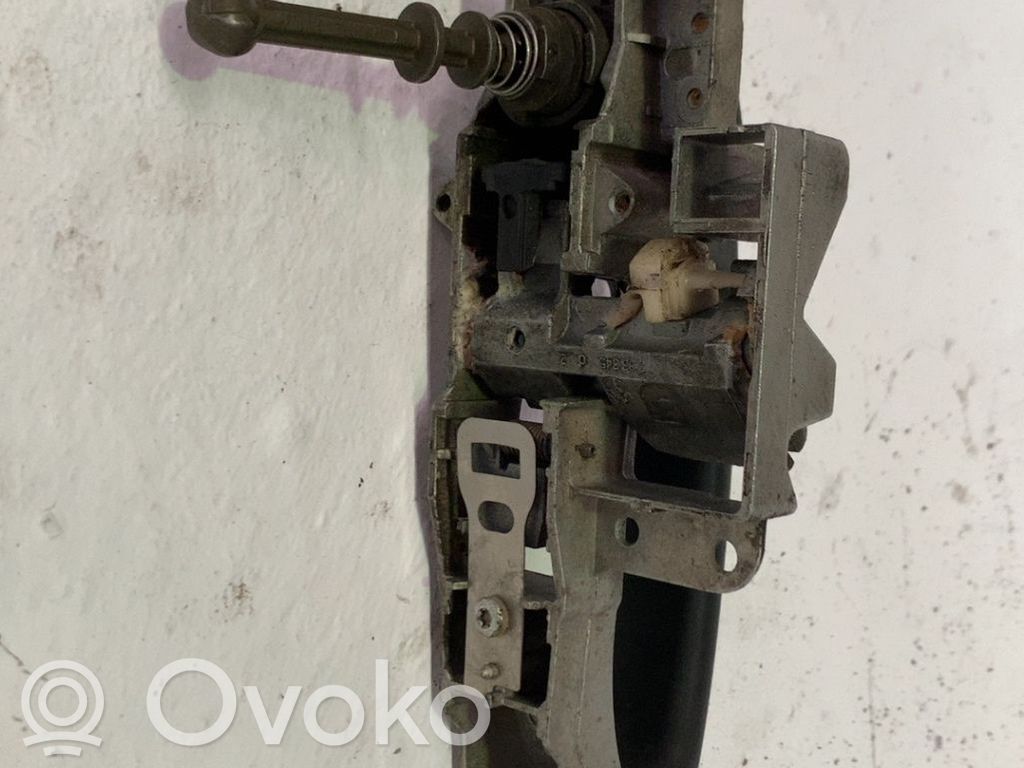 Etuoven ulkokahva   910966