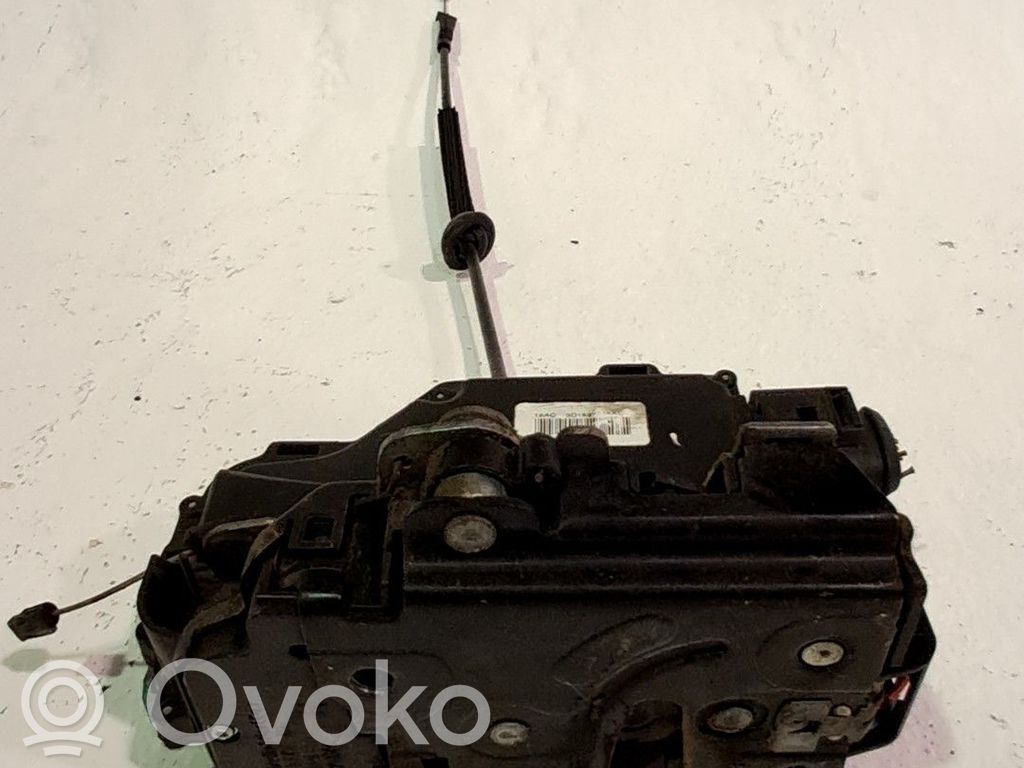 Skoda Octavia Mk1 (1U) Încuietoare ușă față
