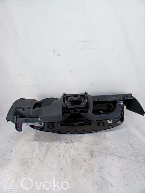 Panelis   5JB857009C,5JB857009C9B9