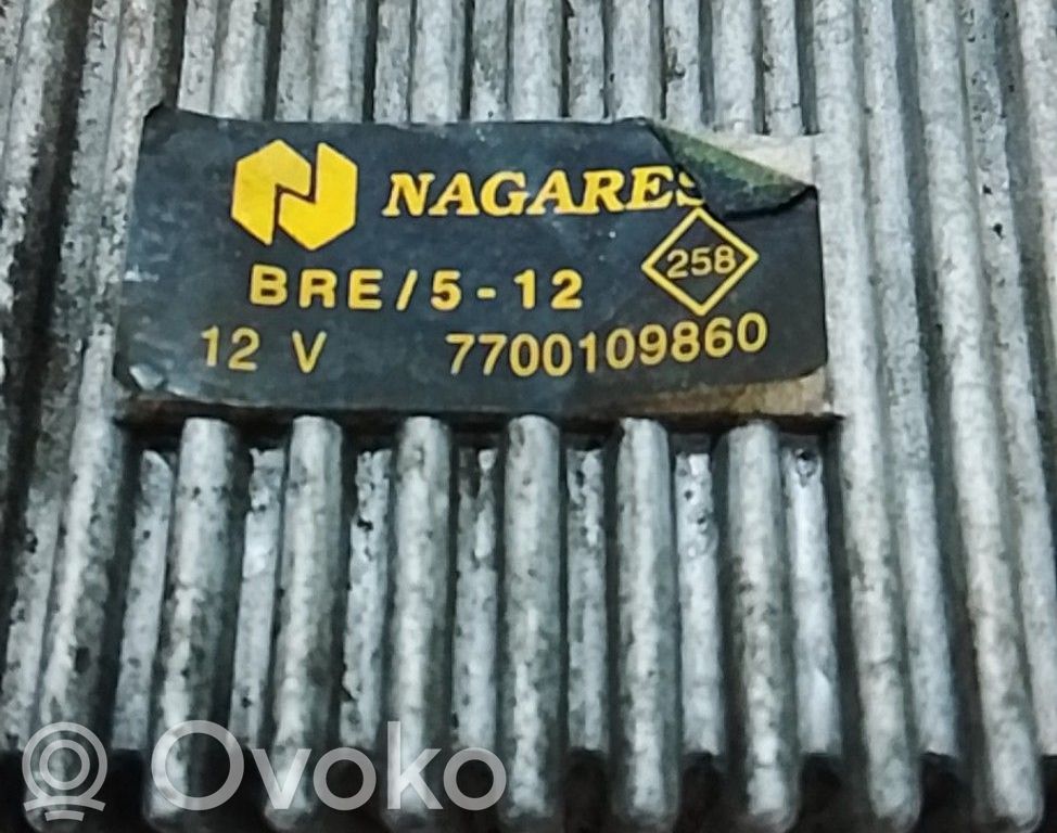 Steuergerät   7700109860