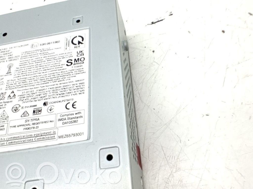 Panel / Radioodtwarzacz CD/DVD/GPS   572035816B