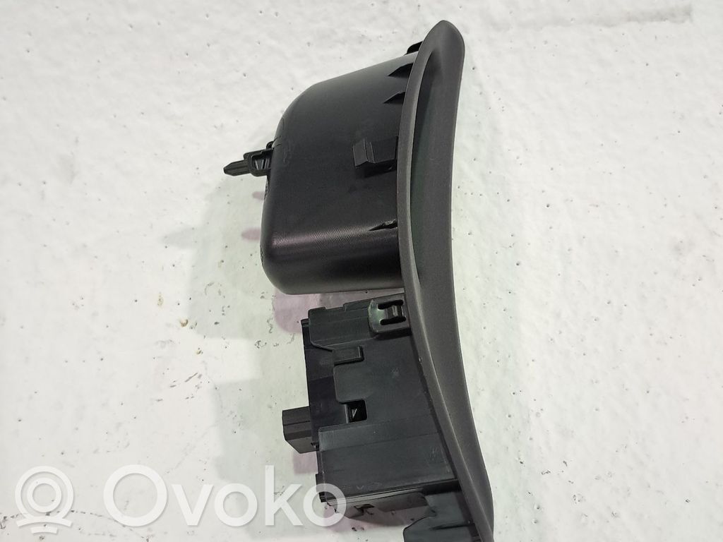 Toyota Yaris Przyciski szyb 