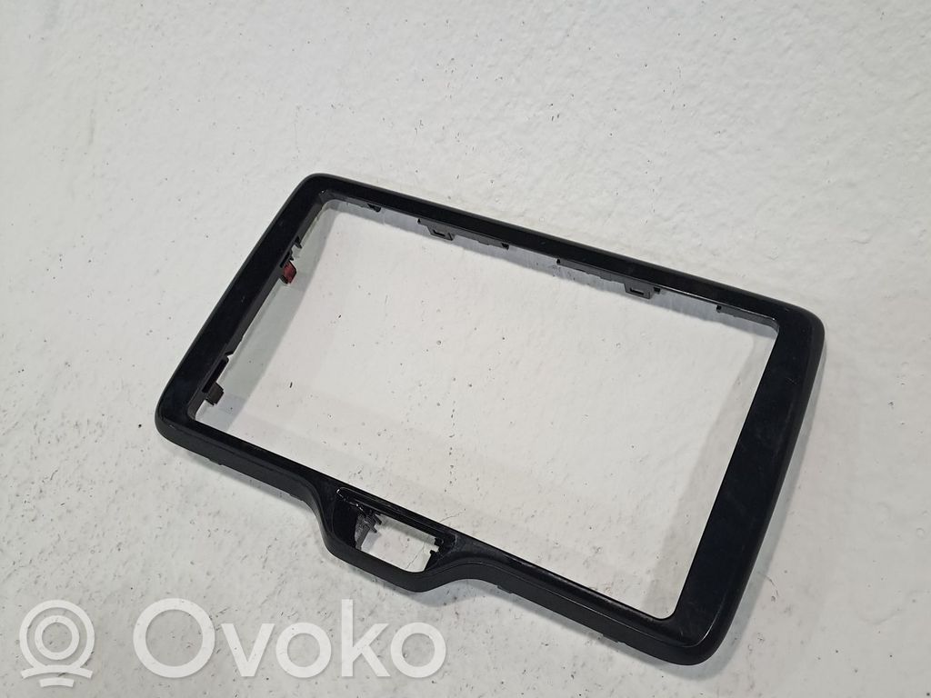 Toyota Yaris Alte piese de sub caroserie 