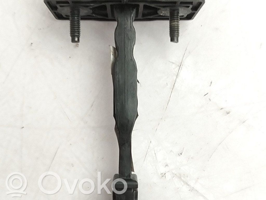 Peugeot 2008 I Etuoven alasarana 