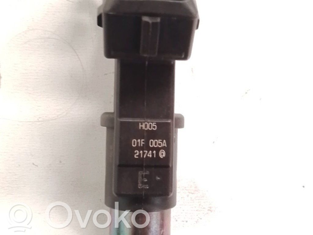 Polttoainesuutin   1984E3