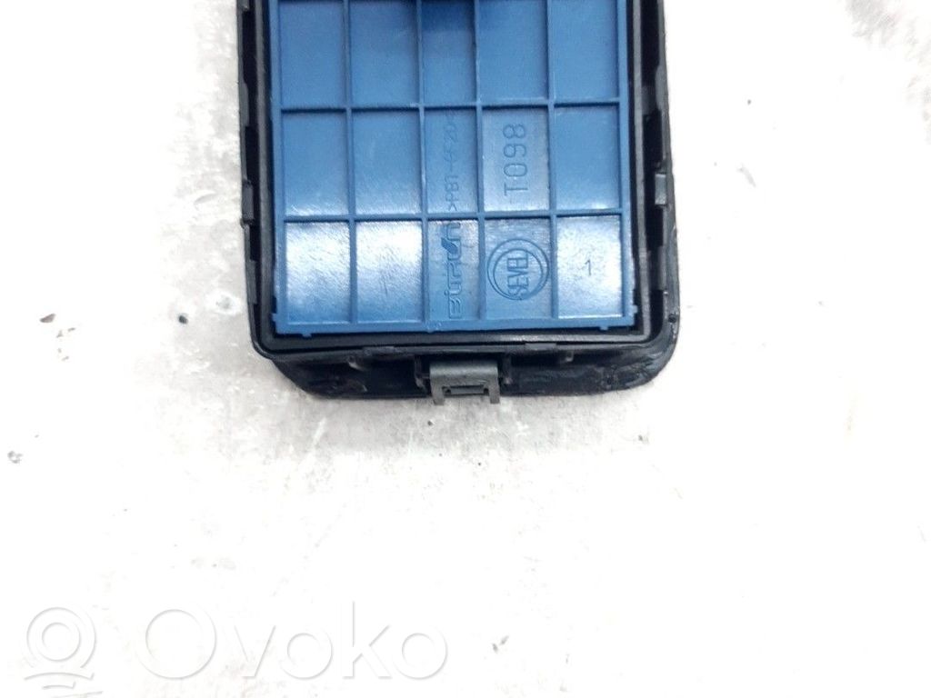 Interruptor del elevalunas eléctrico   6490G8
