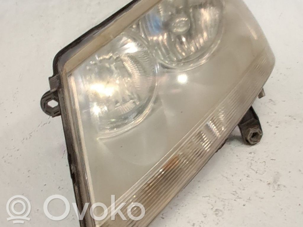 Dodge Avenger Phare frontale 