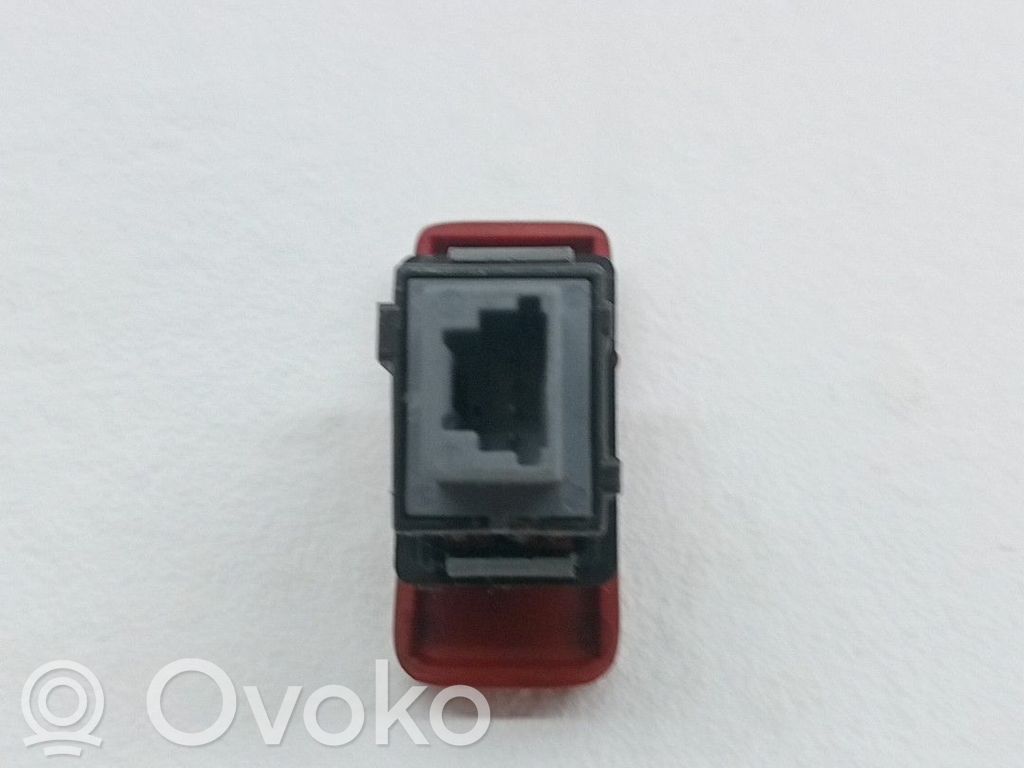 Botón interruptor de luz de peligro   8433202131