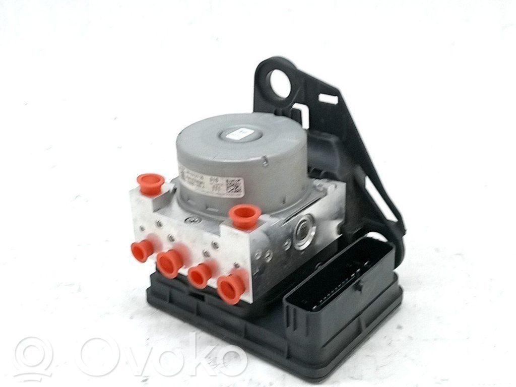 Volkswagen Golf VIII Pompe ABS