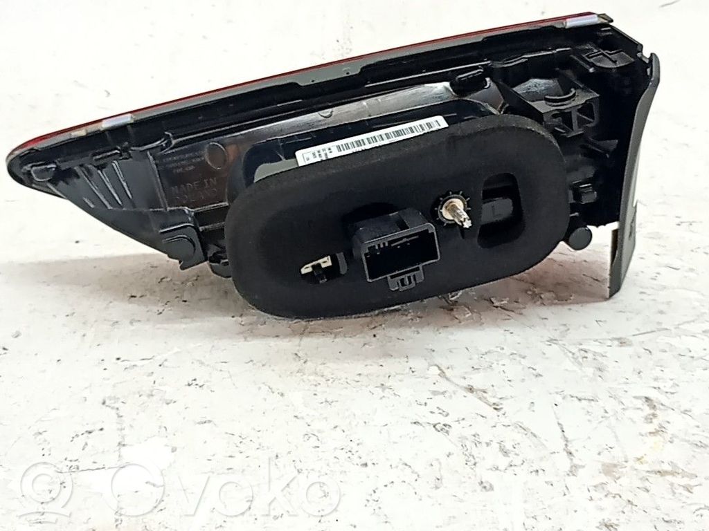 Lámpara de faros/luces traseros   5H0945093H