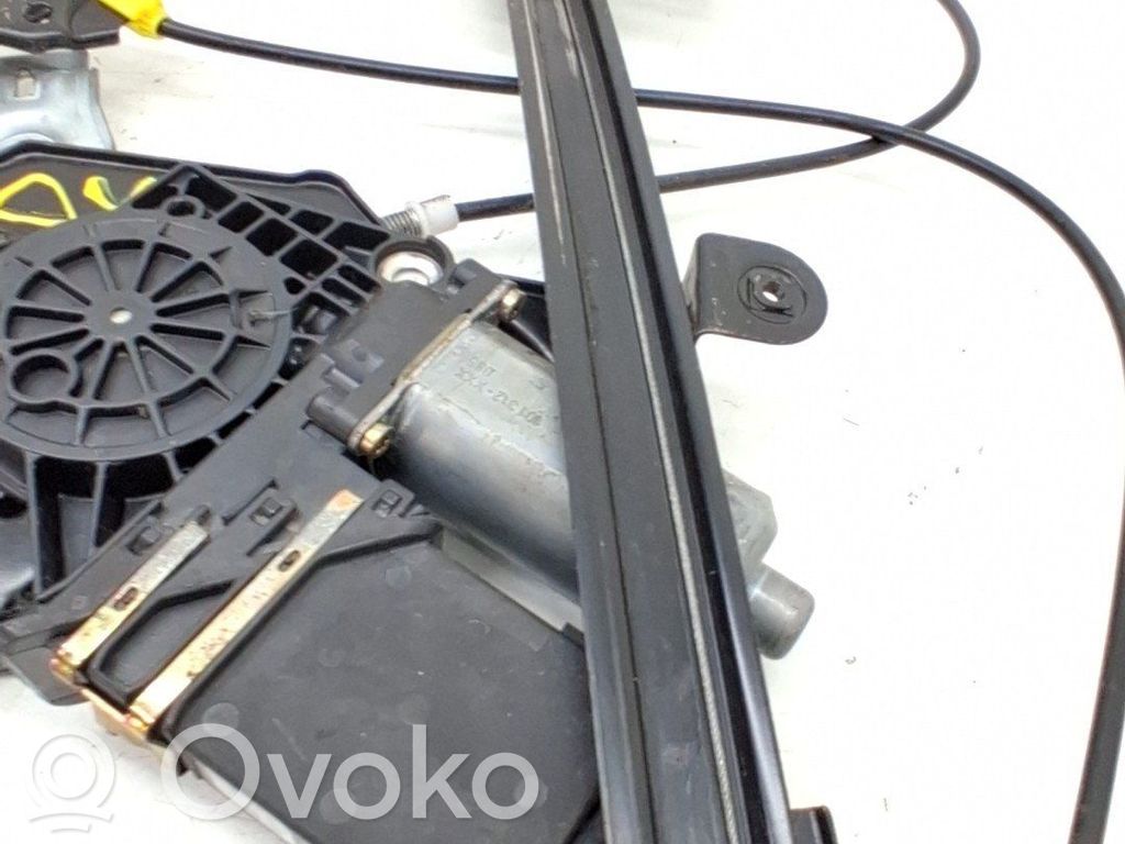 Regulador de ventanilla eléctrico de puerta delantera   1U0837402C
