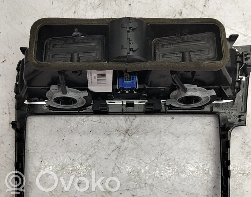 Volkswagen Golf VII Grilă ventilație centrală 