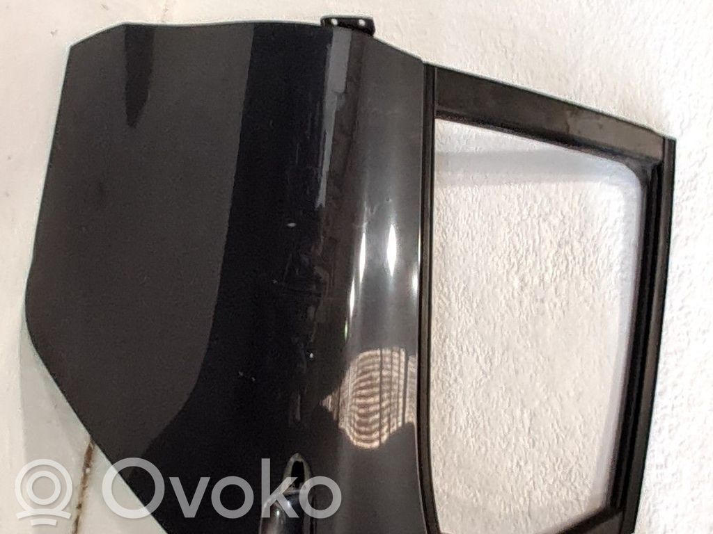 Drzwi tylne   77003A2000