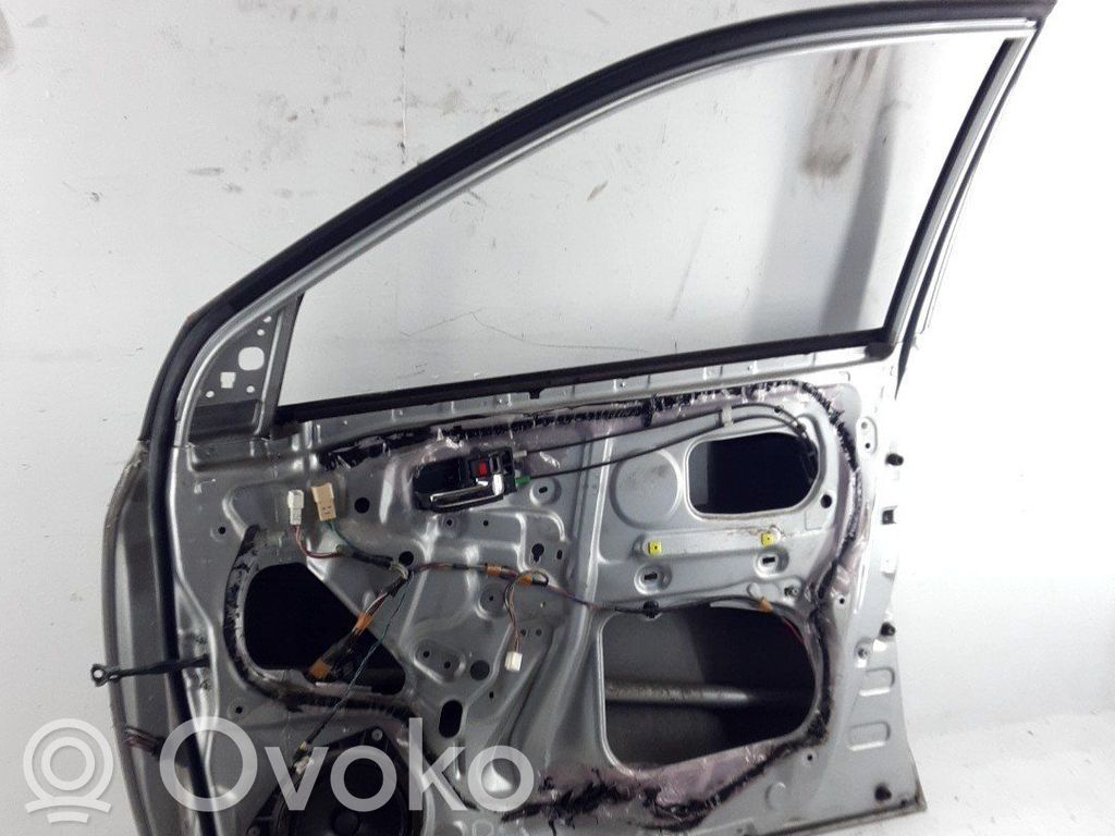 Puerta delantera   6700113150