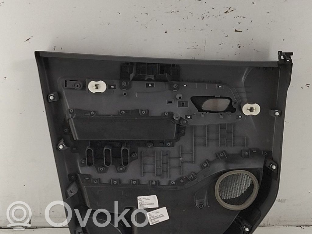 Priekšējo durvju apdare   98082243ZM