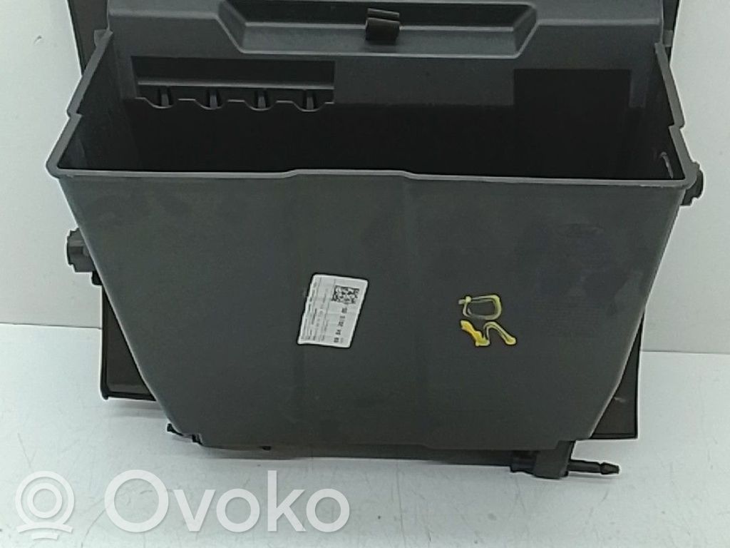Hansikaslokero   1929295,ET76R060T10AE35B8