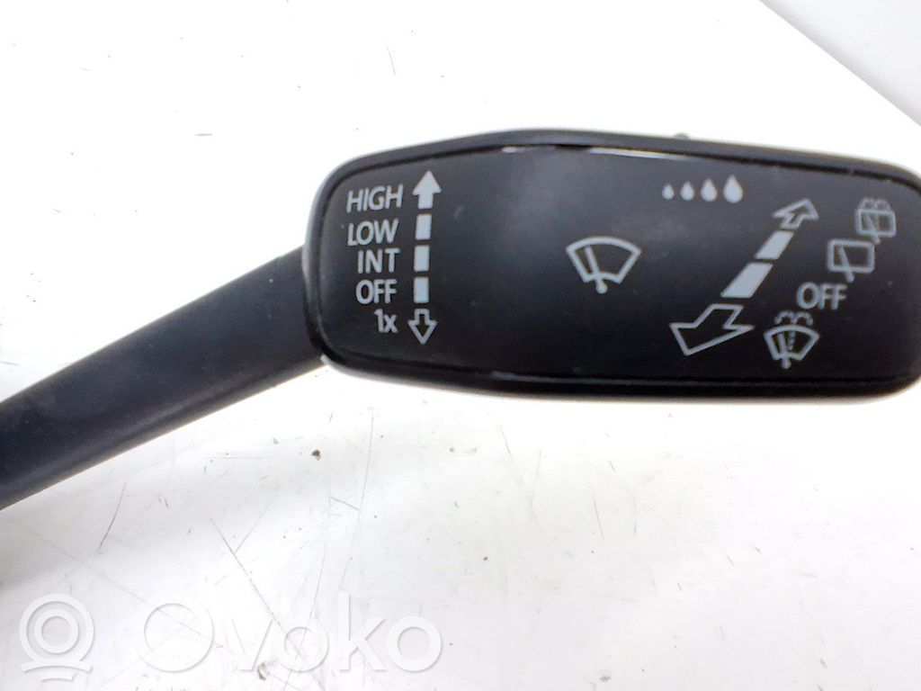 Seat Leon (5F) Przełącznik / Przycisk kierownicy 