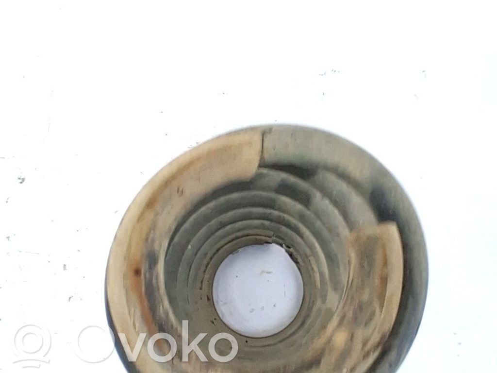 Nissan Navara Sprężyna przednia 