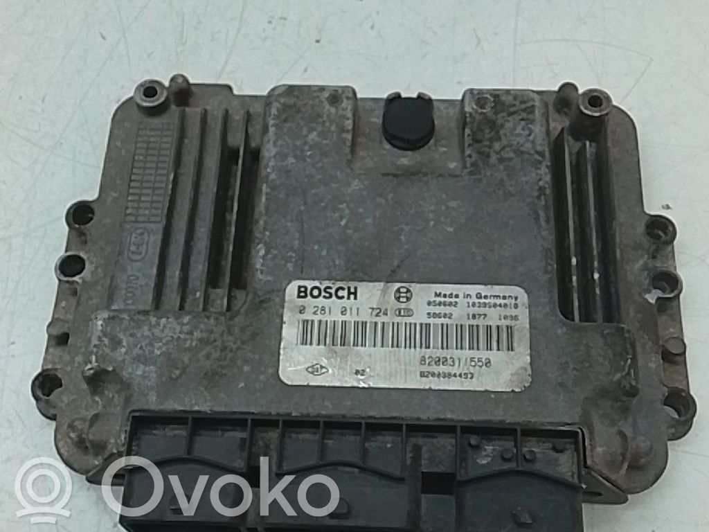 Centralina/modulo motore ECU   8200442263