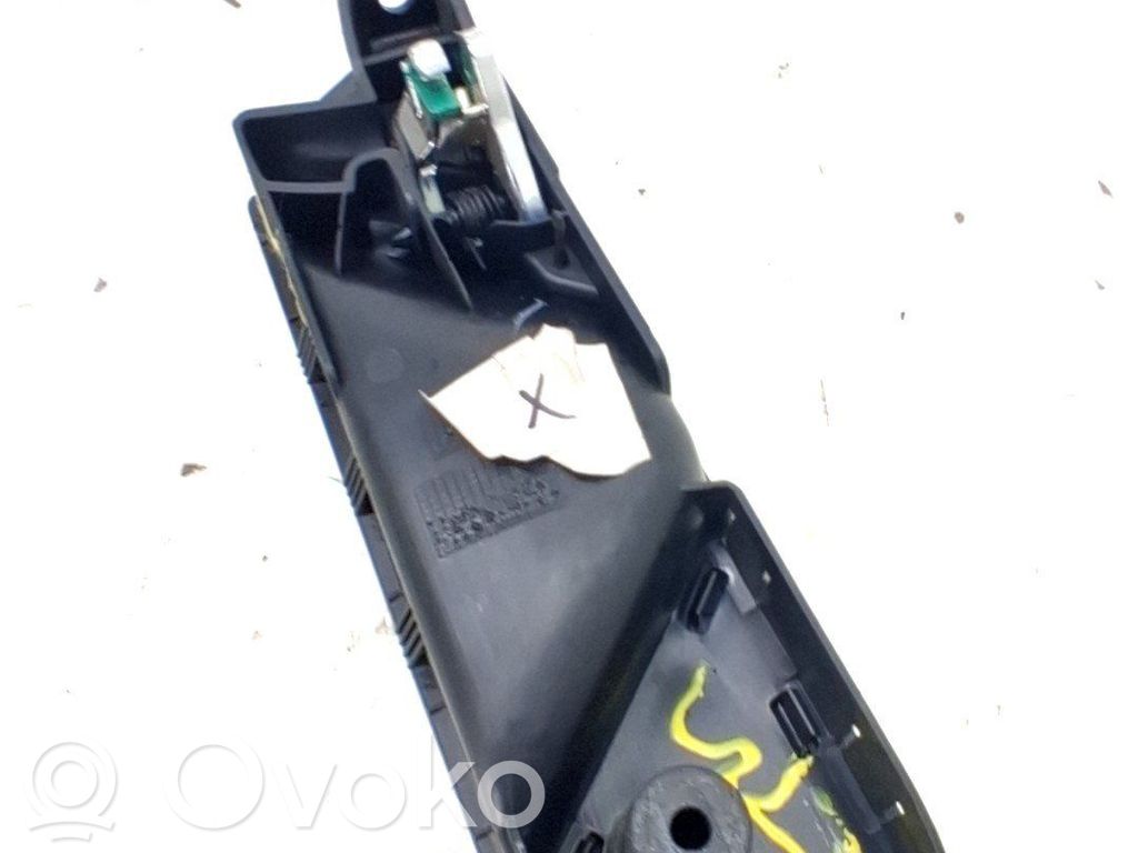 Manecilla interna puerta trasera   6V0839221A