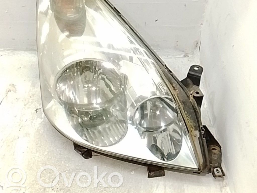 Phare frontale   811300F010
