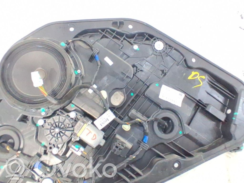 Hyundai i30 Alzacristalli elettrico della portiera anteriore 