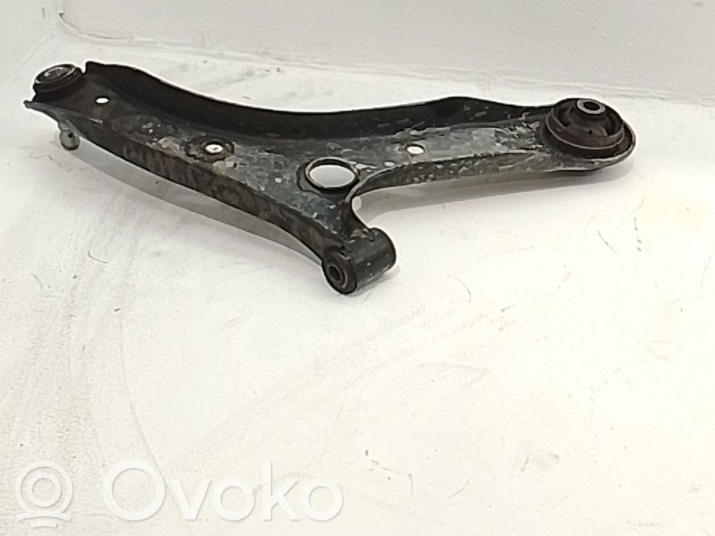 Hyundai i10 Querlenker Achsschenkel vorne 