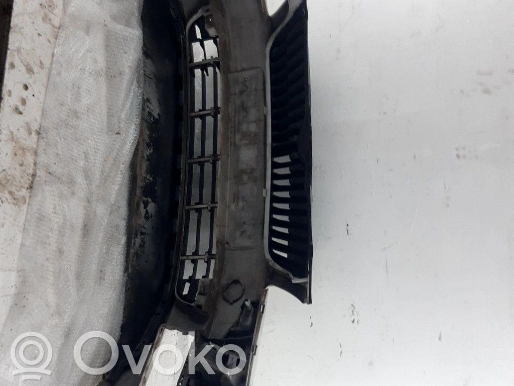 Skoda Fabia Mk2 (5J) Zderzak przedni 