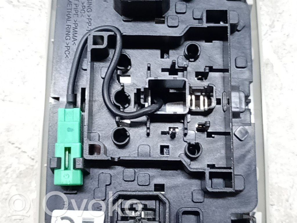 Fiat Ducato Rivestimento della console di illuminazione installata sul rivestimento del tetto