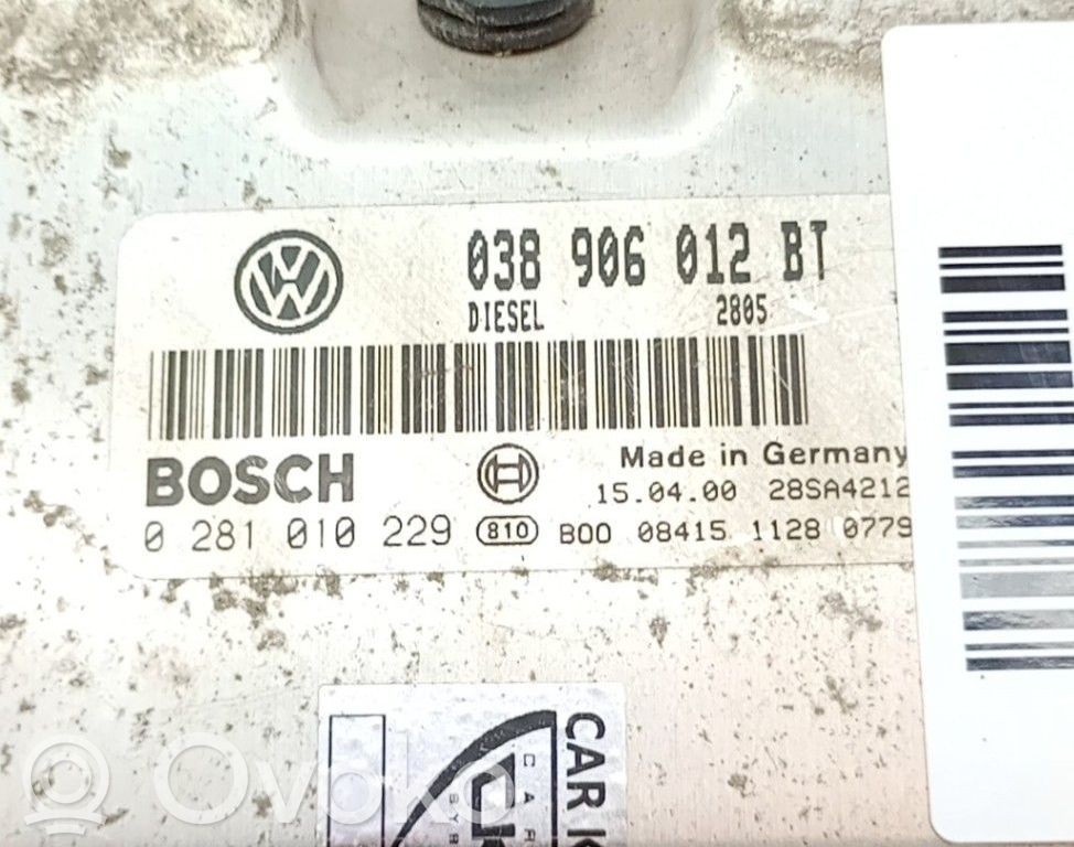Motorsteuergerät ECU   038906012BT