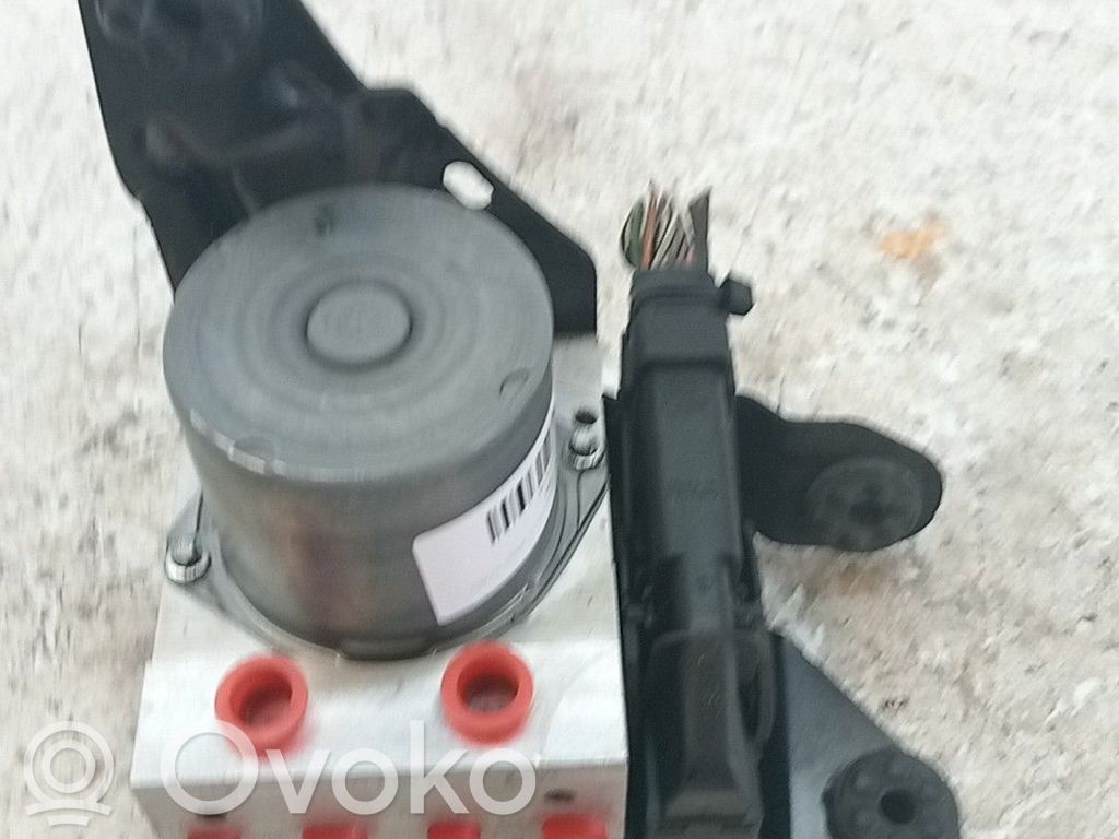 Bomba de ABS   7701063867
