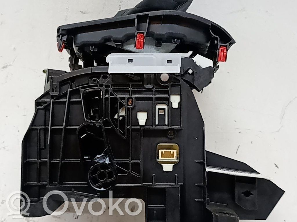 Toyota RAV 4 (XA40) Asta della leva del cambio 