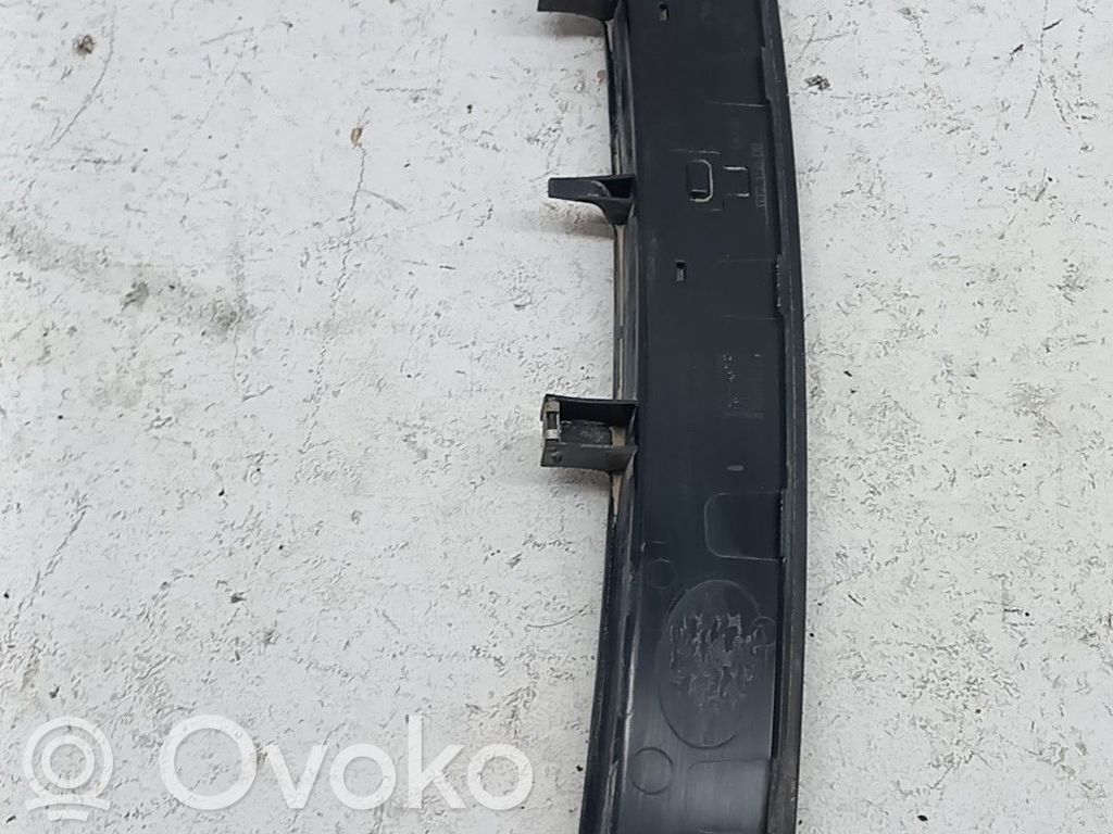 Land Rover Discovery 4 - LR4 Kolmas/lisäjarruvalo 