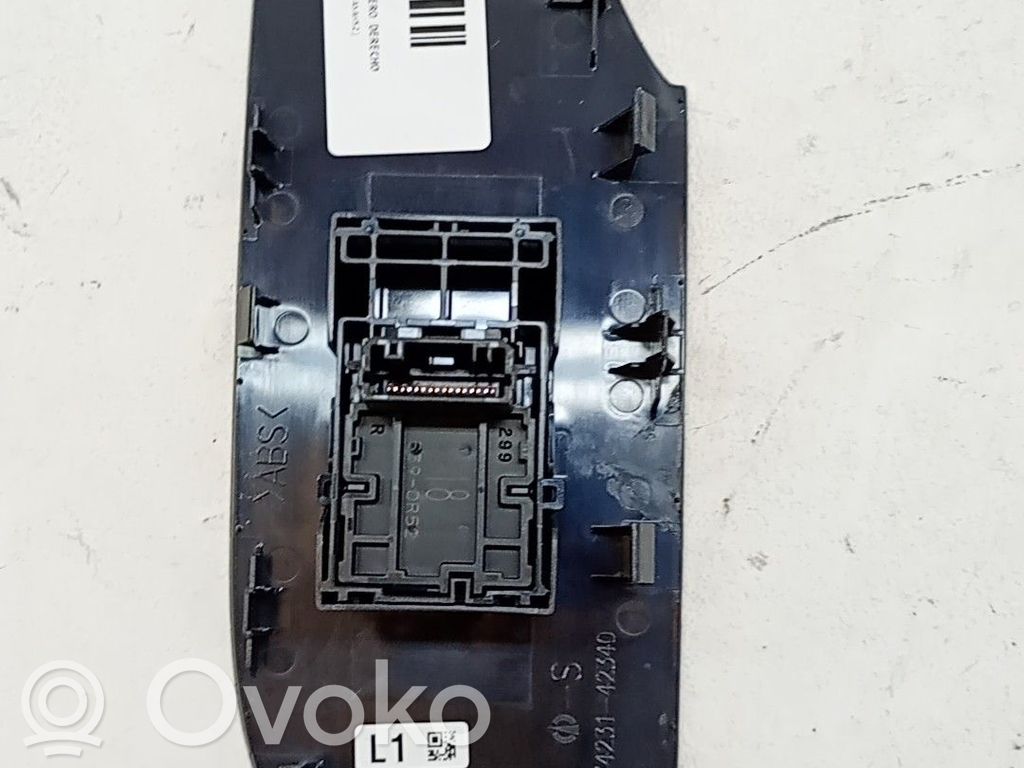 Comutator comandă geamuri electrice   8481030230