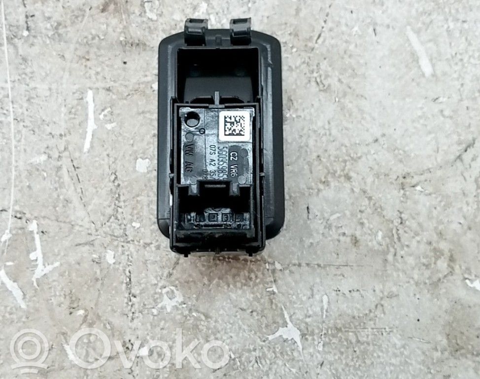 Volkswagen Tiguan Comutator comandă geamuri electrice 