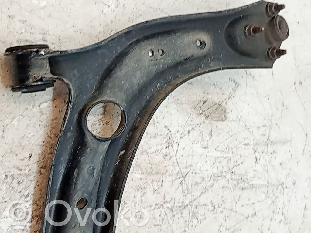 Volkswagen Tiguan Braccio di controllo sospensione anteriore inferiore/braccio oscillante