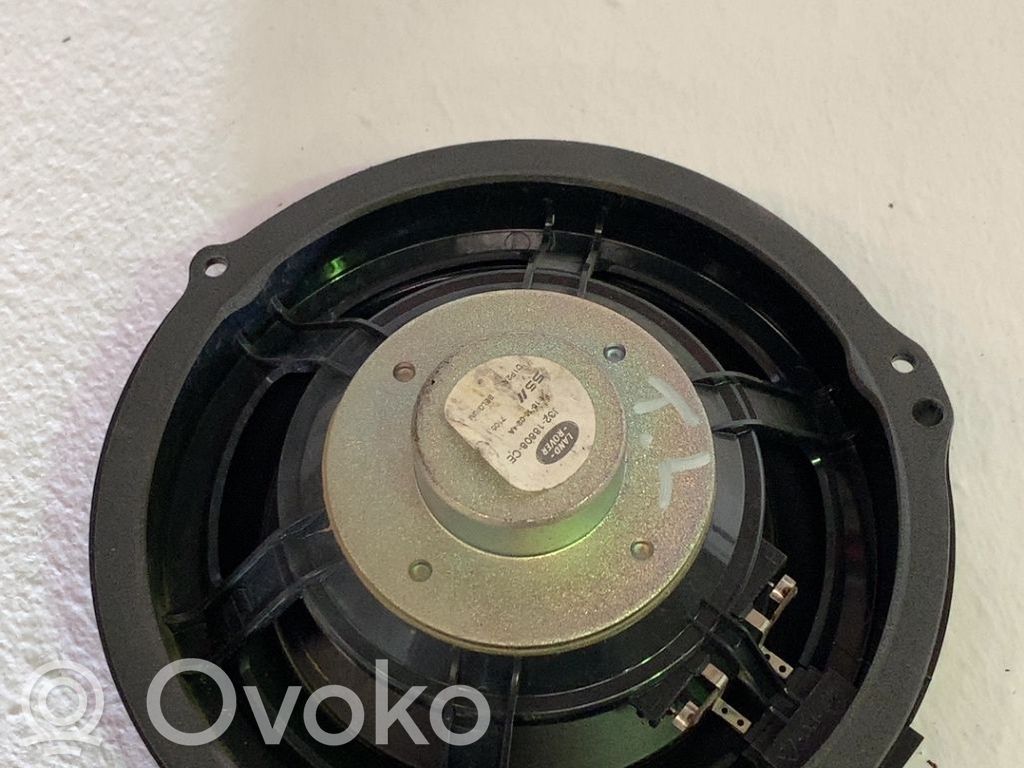 Etuoven kaiutin   LR079254