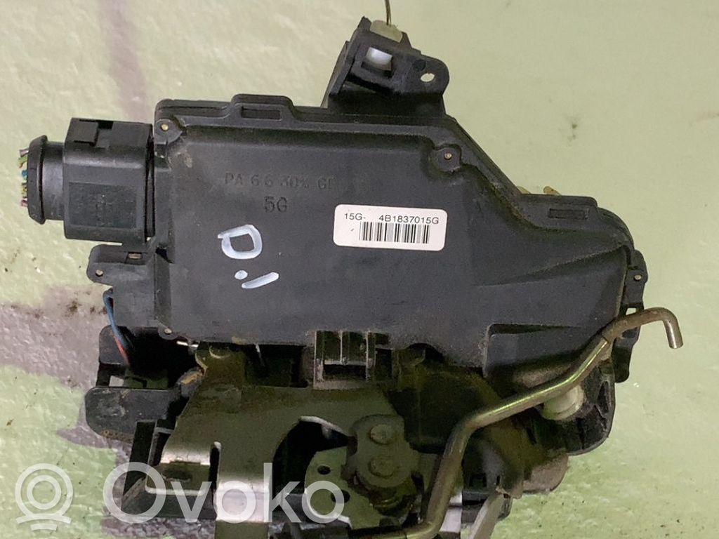 Audi A6 S6 C5 4B Încuietoare ușă față 