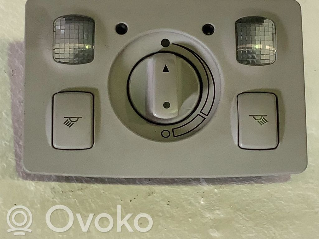 Audi A6 S6 C5 4B Ramă consolă lumini plafon 
