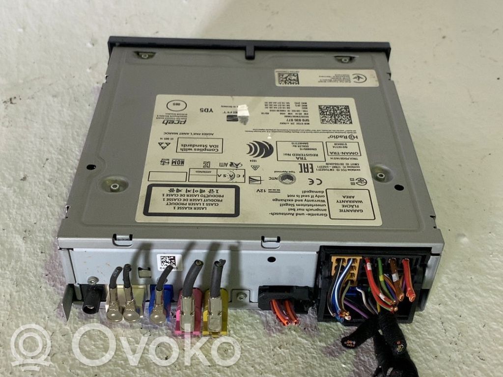 Radio/CD/DVD/GPS-pääyksikkö   5F0035877