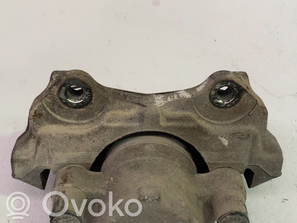 Caliper de freno delantero   95517022