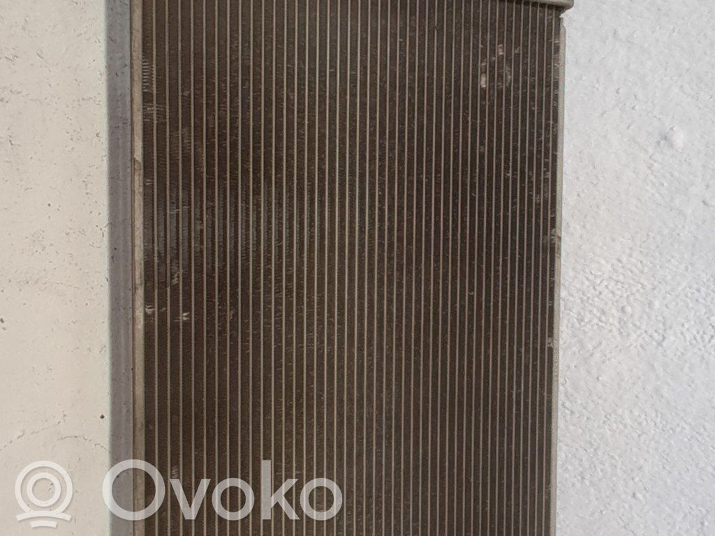 Opel Astra J Radiatore di raffreddamento 