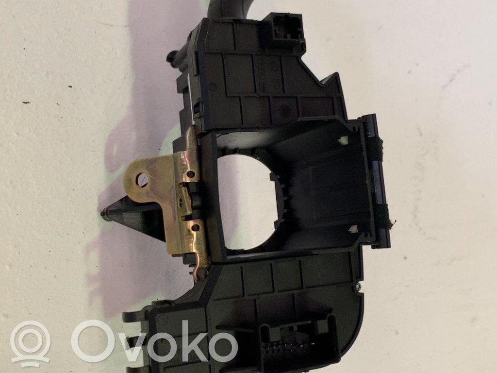Audi A4 S4 B8 8K Leva indicatori 