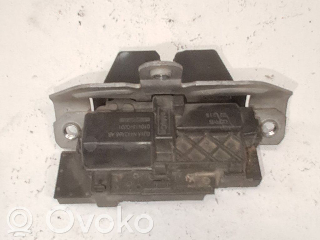 Ford Kuga I Loquet de verrouillage de hayon 