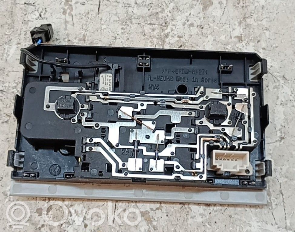 Volkswagen Tiguan Ramă consolă lumini plafon