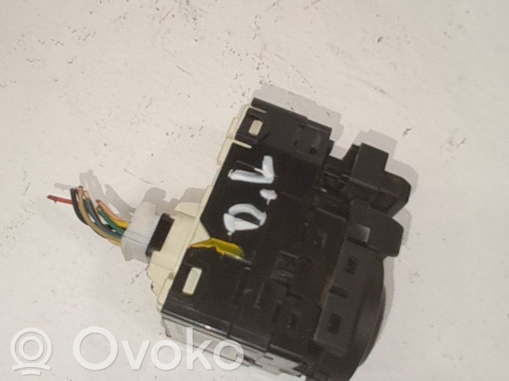 KIA Stonic Interruttore specchietto retrovisore 