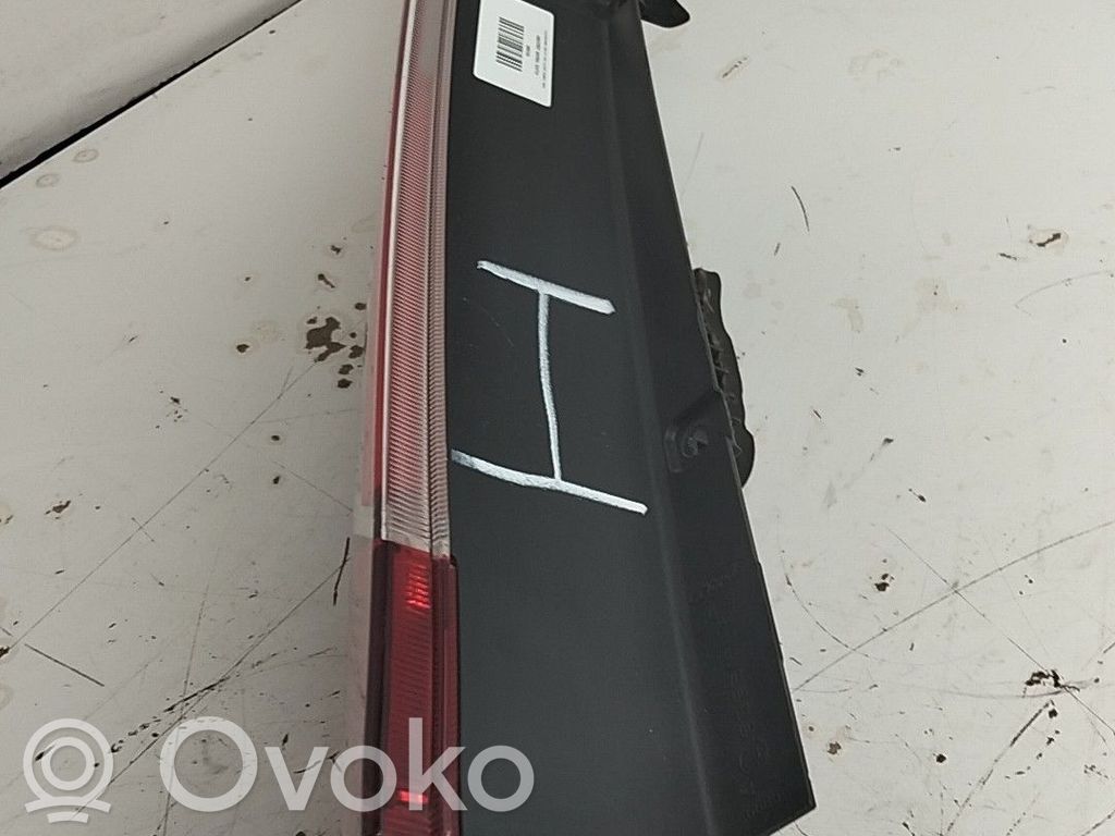 Lámpara de faros/luces traseros   2411271,BK2113405AJ