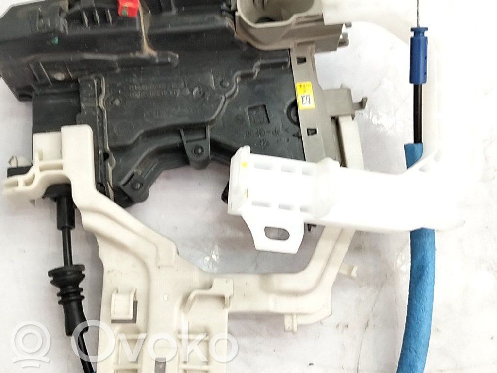 KIA Ceed Încuietoare ușă față 