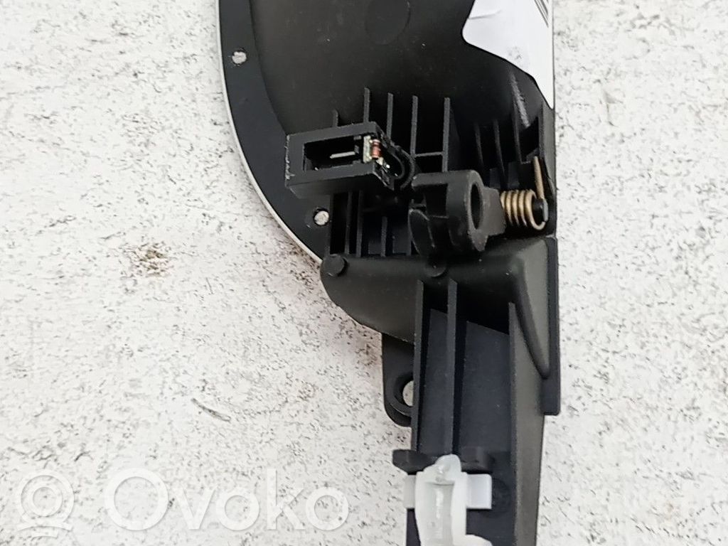 Manecilla interna puerta trasera   7L5837114A