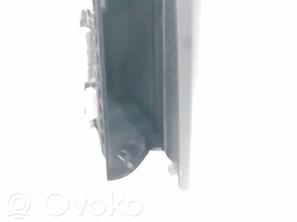 BMW 4 F32 F33 Hansikaslokero